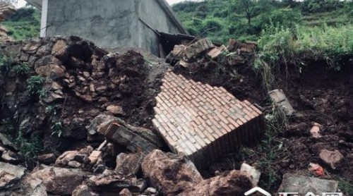 甘肅洪災致15人死4失蹤 黃河蘭州段防汛形勢嚴峻