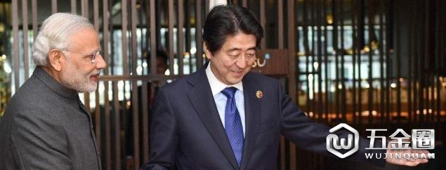 ▲資料圖片：日本首相安倍晉三與印度總理莫迪（印度報業(yè)托拉斯）